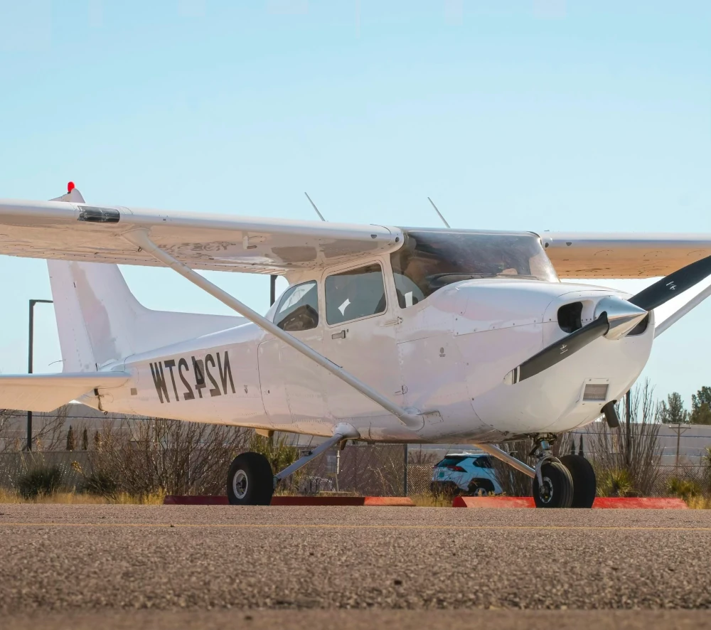 N242TW Cessna 172S at Red Arrow Flight Academy